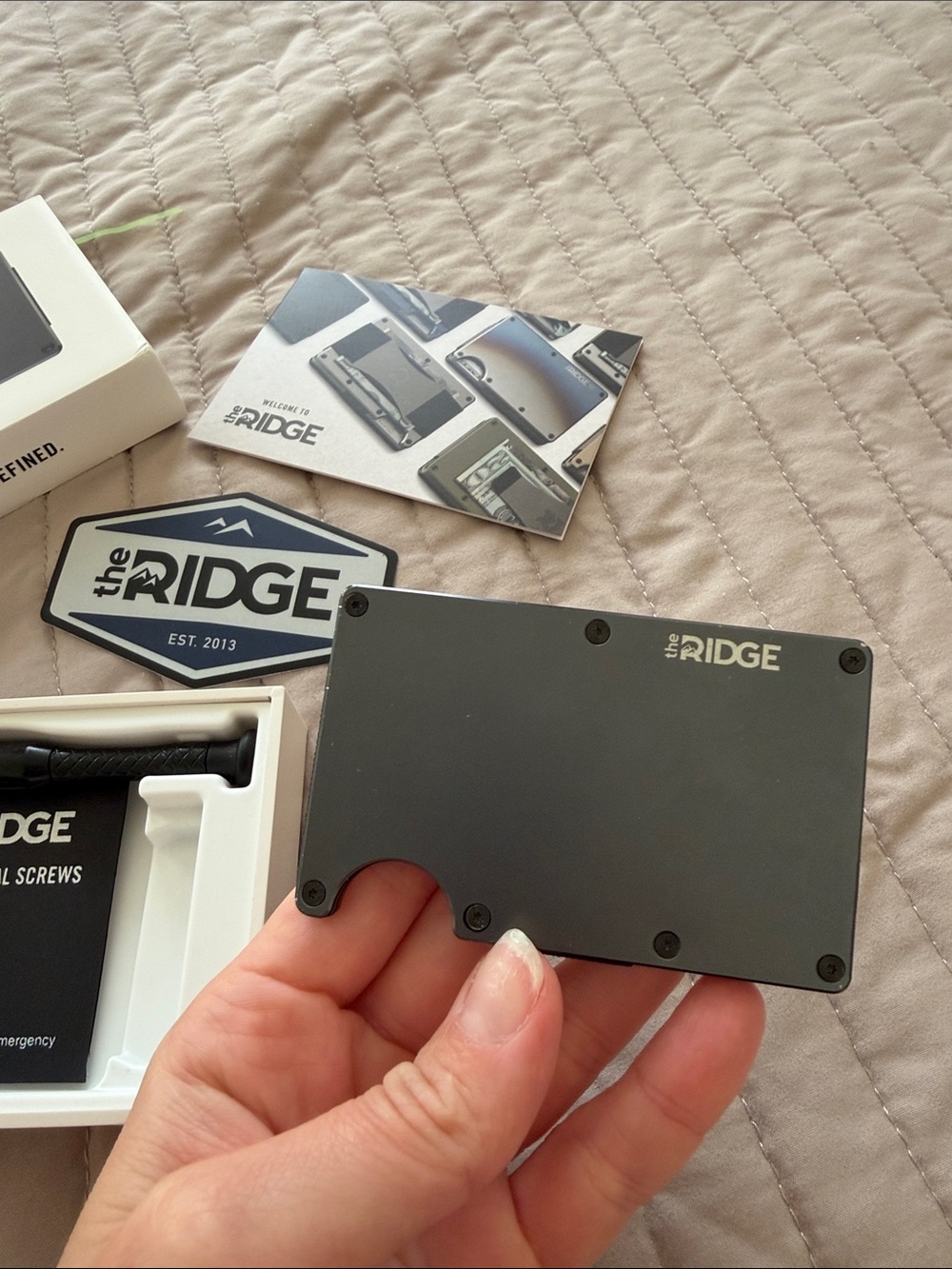 Dark Grey Ridge Wallet - Picture 4 of 5